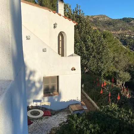 Casa Mariposa Apartment Casares